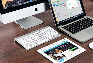 Courses 4 apple laptop notebook